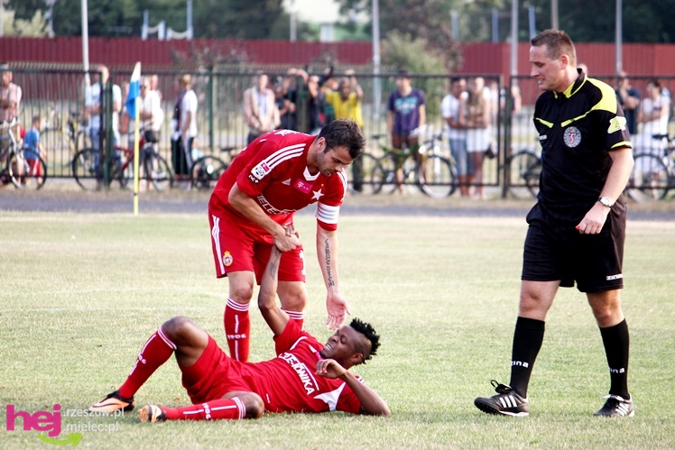 Stal Mielec zagrała sparing w Wisłą Kraków. Franciszek Smuda w Mielcu