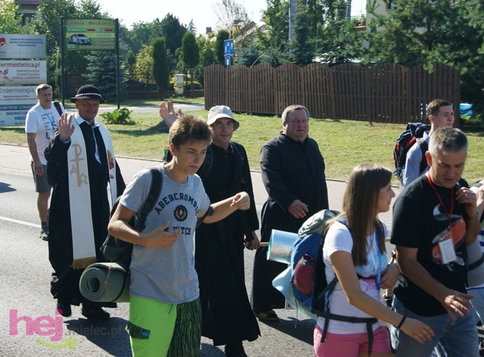 Pielgrzymi pokonali pierwsze kilometry