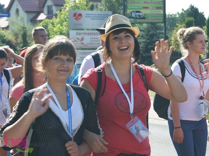 Pielgrzymi pokonali pierwsze kilometry