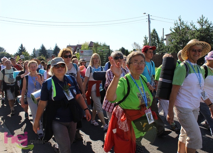 Pielgrzymi pokonali pierwsze kilometry