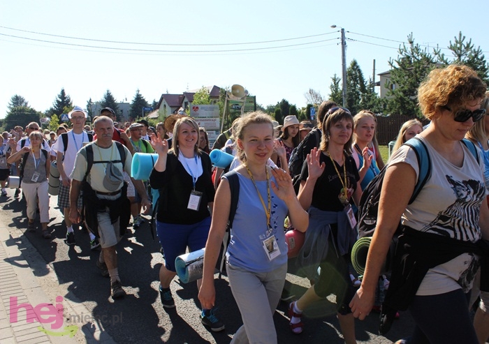 Pielgrzymi pokonali pierwsze kilometry