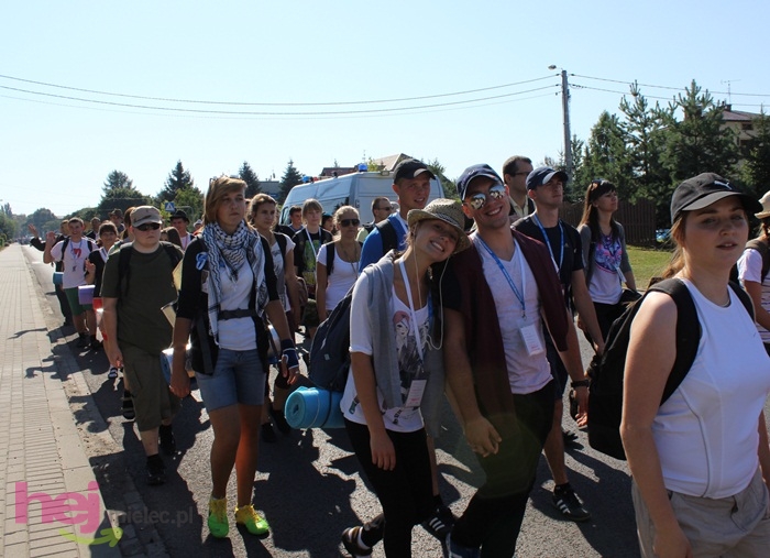 Pielgrzymi pokonali pierwsze kilometry