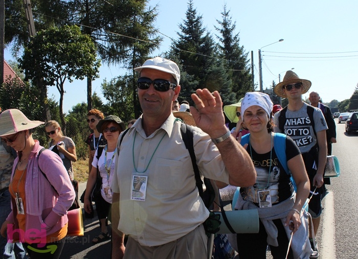 Pielgrzymi pokonali pierwsze kilometry