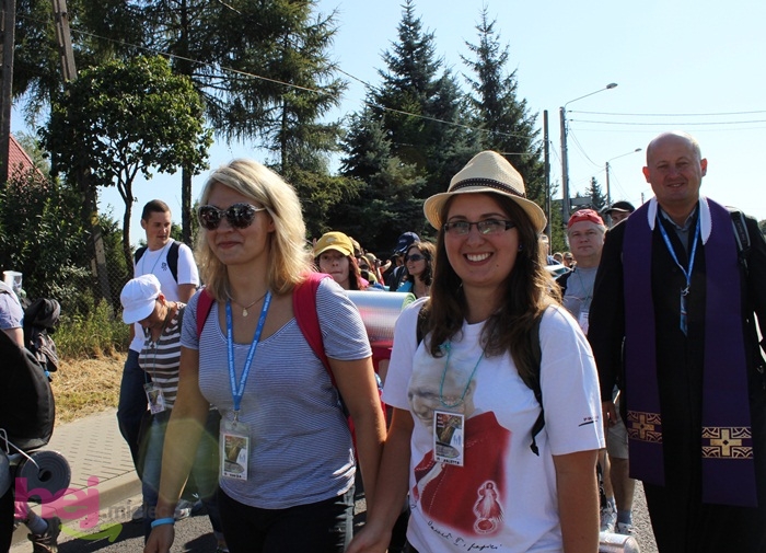 Pielgrzymi pokonali pierwsze kilometry