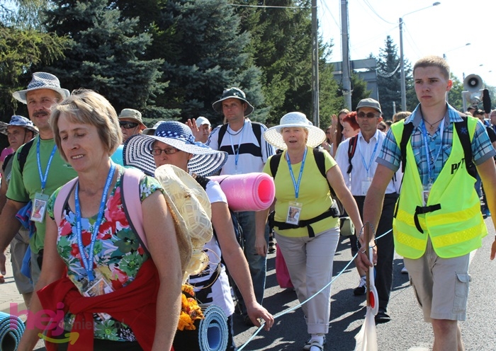 Pielgrzymi pokonali pierwsze kilometry