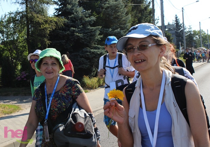 Pielgrzymi pokonali pierwsze kilometry