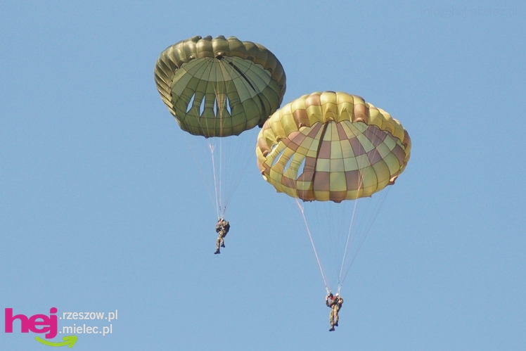 75-lecie przemysłu lotniczego w Mielcu. Piknik - scena - część VI