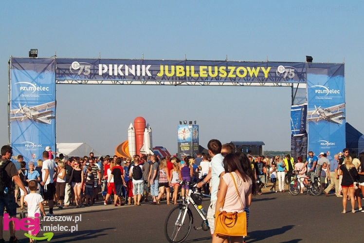 75-lecie przemysłu lotniczego w Mielcu. Piknik - scena - część VI