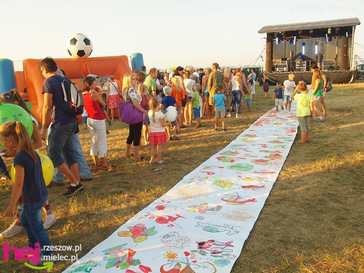 75-lecie przemysłu lotniczego w Mielcu. Piknik - scena - część VIII