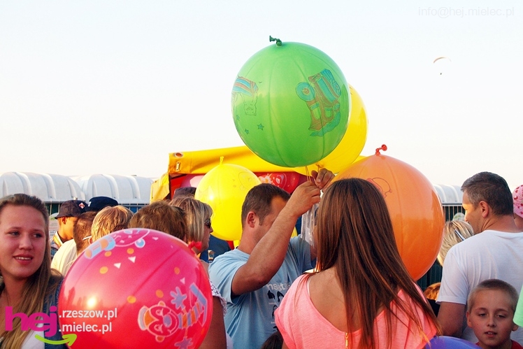 75-lecie przemysłu lotniczego w Mielcu. Piknik - scena - część VIII