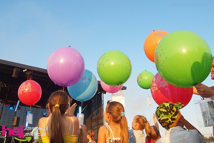 75-lecie przemysłu lotniczego w Mielcu. Piknik - scena - część VIII