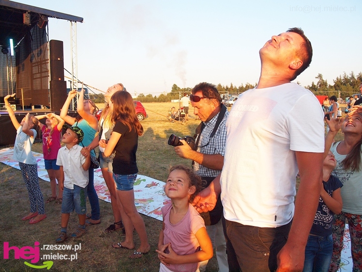 75-lecie przemysłu lotniczego w Mielcu. Piknik - scena - część VIII