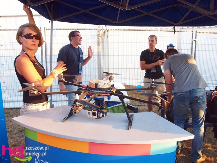 75-lecie przemysłu lotniczego w Mielcu. Piknik - scena - część VIII