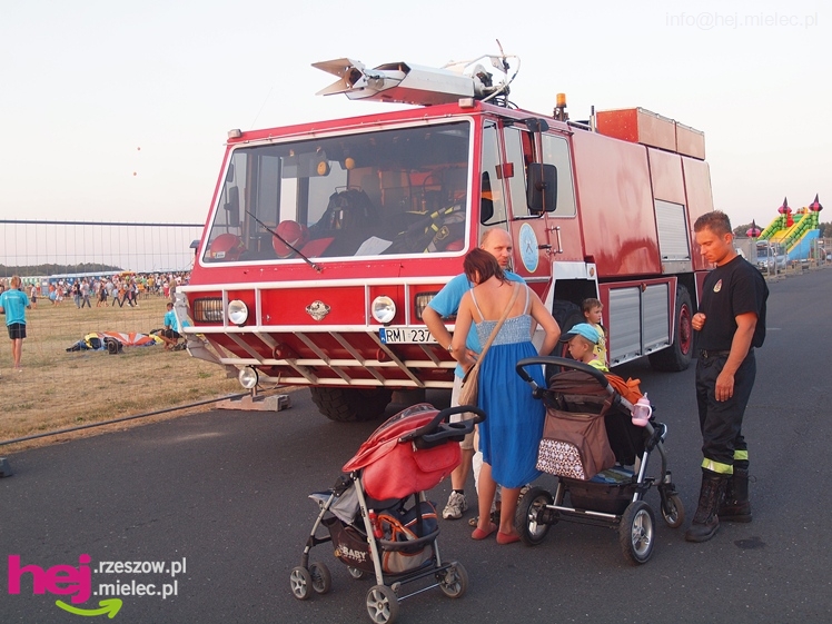 75-lecie przemysłu lotniczego w Mielcu. Piknik - scena - część VIII