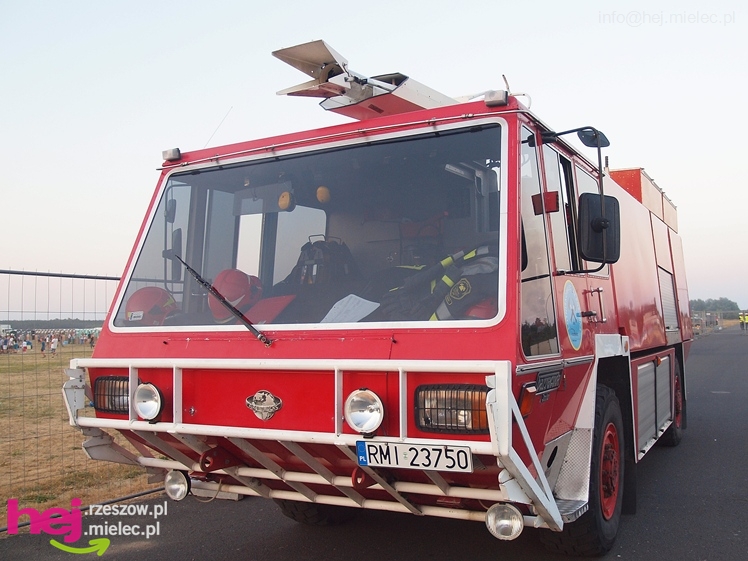 75-lecie przemysłu lotniczego w Mielcu. Piknik - scena - część VIII