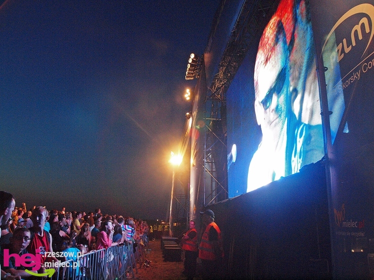 75-lecie przemysłu lotniczego w Mielcu. Piknik - scena - część VIII