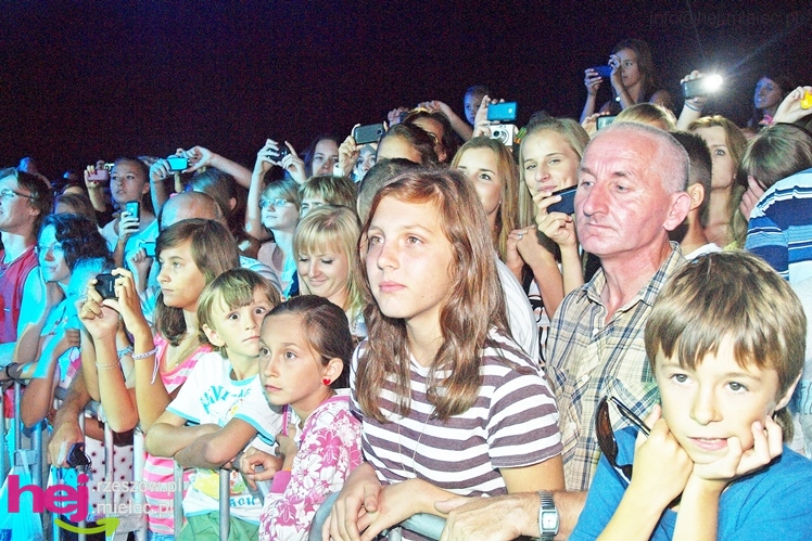 75-lecie przemysłu lotniczego w Mielcu. Piknik - scena - część VIII