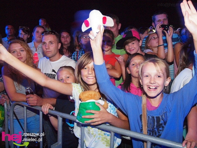 75-lecie przemysłu lotniczego w Mielcu. Piknik - scena - część VIII