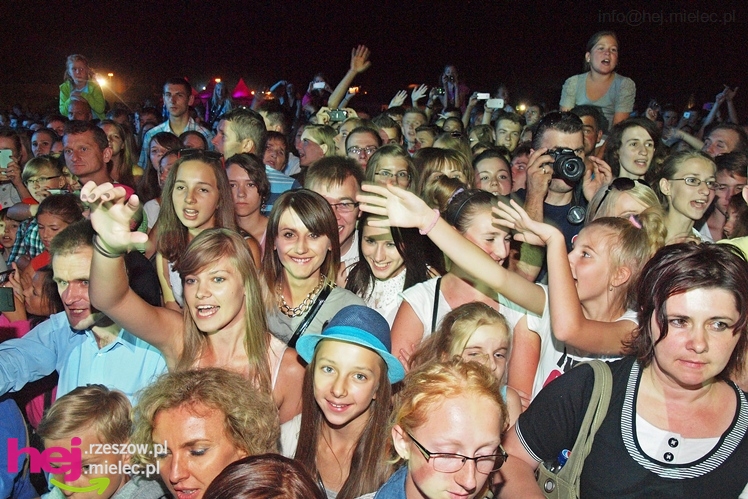 75-lecie przemysłu lotniczego w Mielcu. Piknik - scena - część VIII