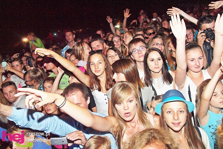 75-lecie przemysłu lotniczego w Mielcu. Piknik - scena - część VIII