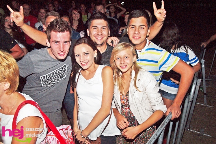 75-lecie przemysłu lotniczego w Mielcu. Piknik - scena - część VIII