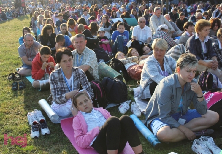 Zabawa gościła pielgrzymów w czasie porannej Eucharystii