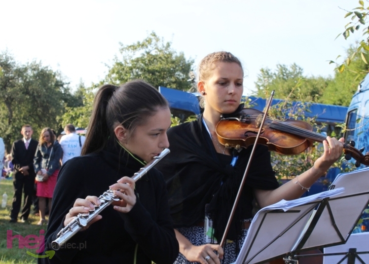 Zabawa gościła pielgrzymów w czasie porannej Eucharystii