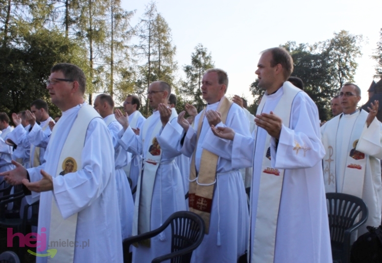 Zabawa gościła pielgrzymów w czasie porannej Eucharystii