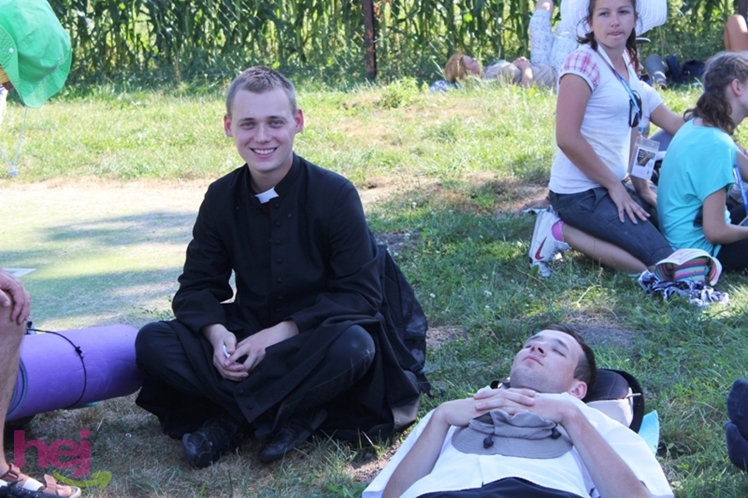 Droga długa i upalna, ale optymizmu pielgrzymom nie brakuje