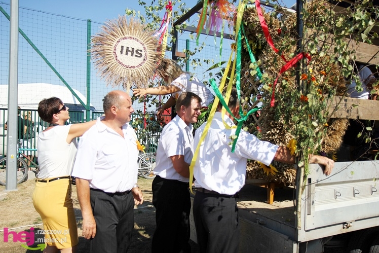 ?Dziękujemy dziś na plony? - dożynki gminy wiejskiej Mielec w Podleszanach