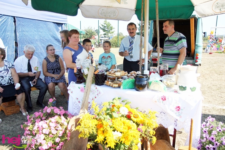 ?Dziękujemy dziś na plony? - dożynki gminy wiejskiej Mielec w Podleszanach