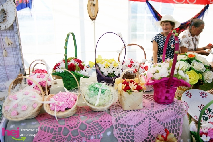 ?Dziękujemy dziś na plony? - dożynki gminy wiejskiej Mielec w Podleszanach