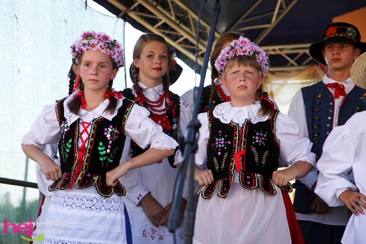 ?Dziękujemy dziś na plony? - dożynki gminy wiejskiej Mielec w Podleszanach
