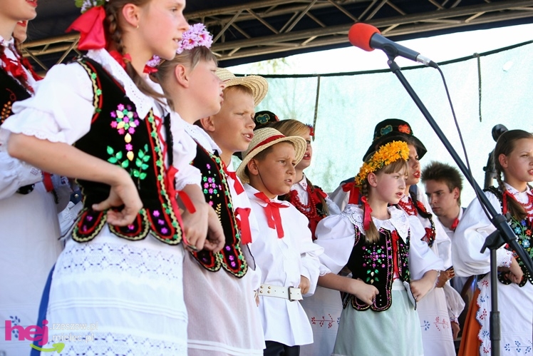 ?Dziękujemy dziś na plony? - dożynki gminy wiejskiej Mielec w Podleszanach