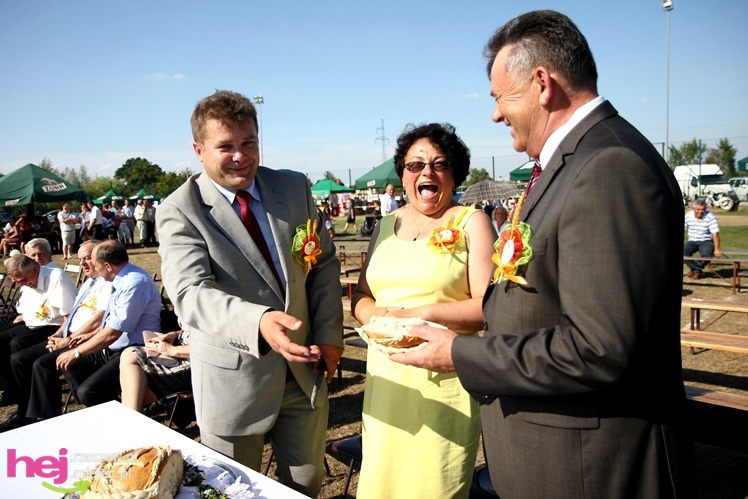 ?Dziękujemy dziś na plony? - dożynki gminy wiejskiej Mielec w Podleszanach