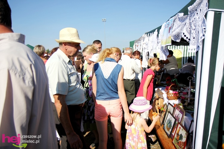 ?Dziękujemy dziś na plony? - dożynki gminy wiejskiej Mielec w Podleszanach