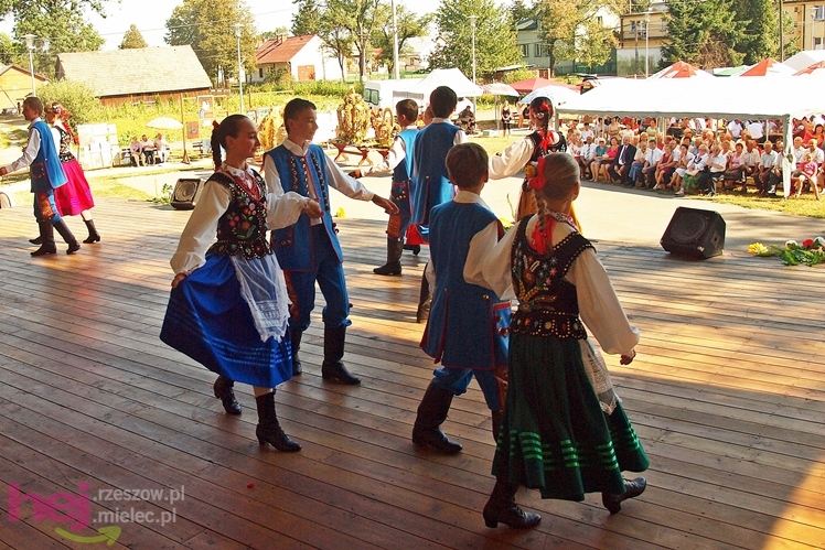 Festiwal ludowy w Czerminie