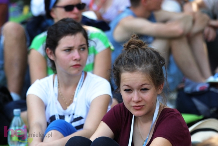 Pielgrzymkowa modlitwa, taniec i śpiew