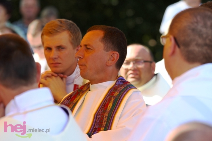 Pielgrzymkowa modlitwa, taniec i śpiew