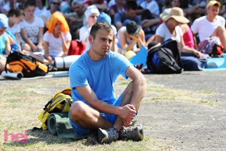 Pielgrzymkowa modlitwa, taniec i śpiew