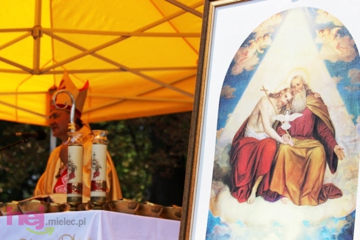 Pielgrzymkowa modlitwa, taniec i śpiew