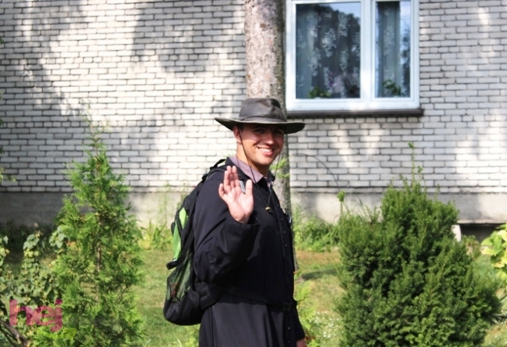 Pielgrzymkowa modlitwa, taniec i śpiew