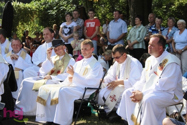 Pielgrzymkowa modlitwa, taniec i śpiew
