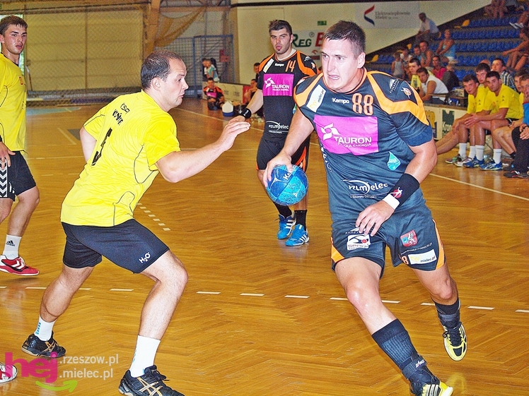 Wysokie zwycięstwa SPR Stali Mielec w sparingach z pierwszoligowcem