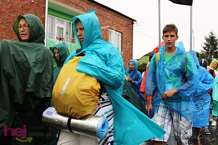 Pielgrzymkowy marsz w pokłonie dla ojczyzny