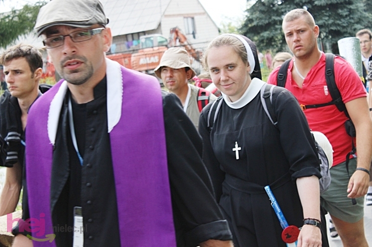 Pielgrzymkowy marsz w pokłonie dla ojczyzny