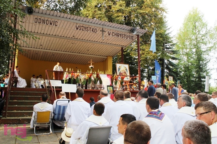 Pielgrzymkowy marsz w pokłonie dla ojczyzny