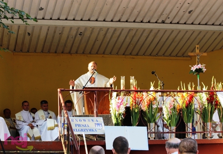 Pielgrzymkowy marsz w pokłonie dla ojczyzny