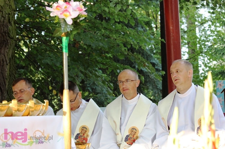 Pielgrzymkowy marsz w pokłonie dla ojczyzny