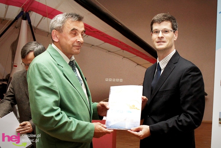 Artyści wypowiedzieli się o lotnictwie. Konkursy rozstrzygnięte